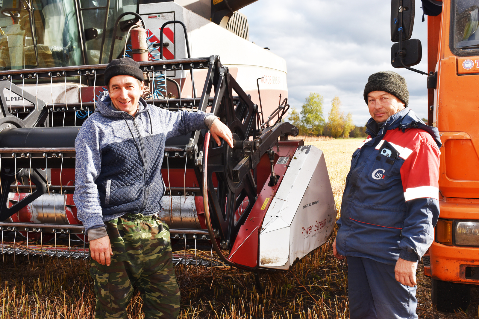 Алексей Жилкинпа Александр Михайлов.
