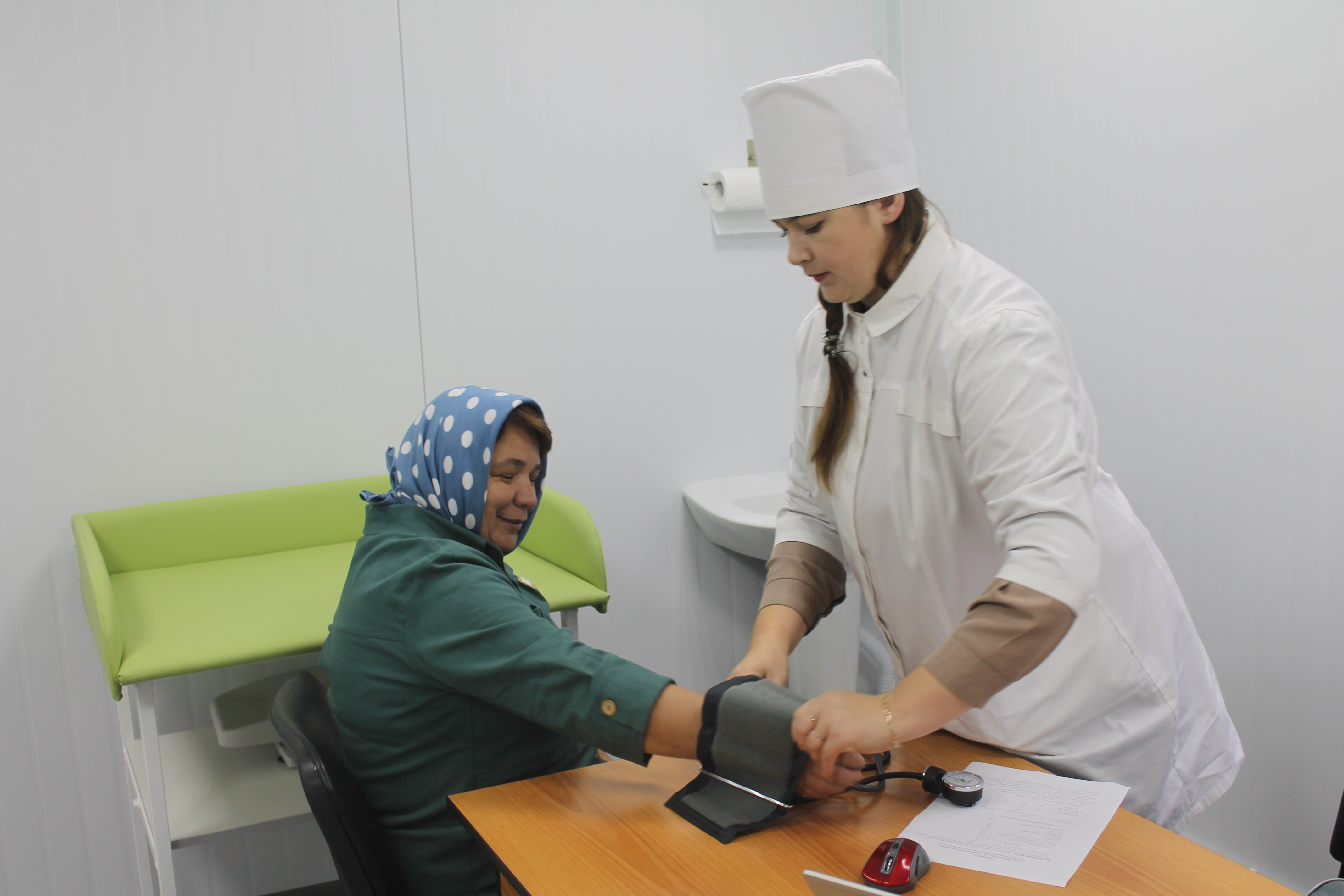 Шаран районĕнчи Паскай ялĕнче çĕнĕ фельдшерпа акушер пункчĕ уçăлнă