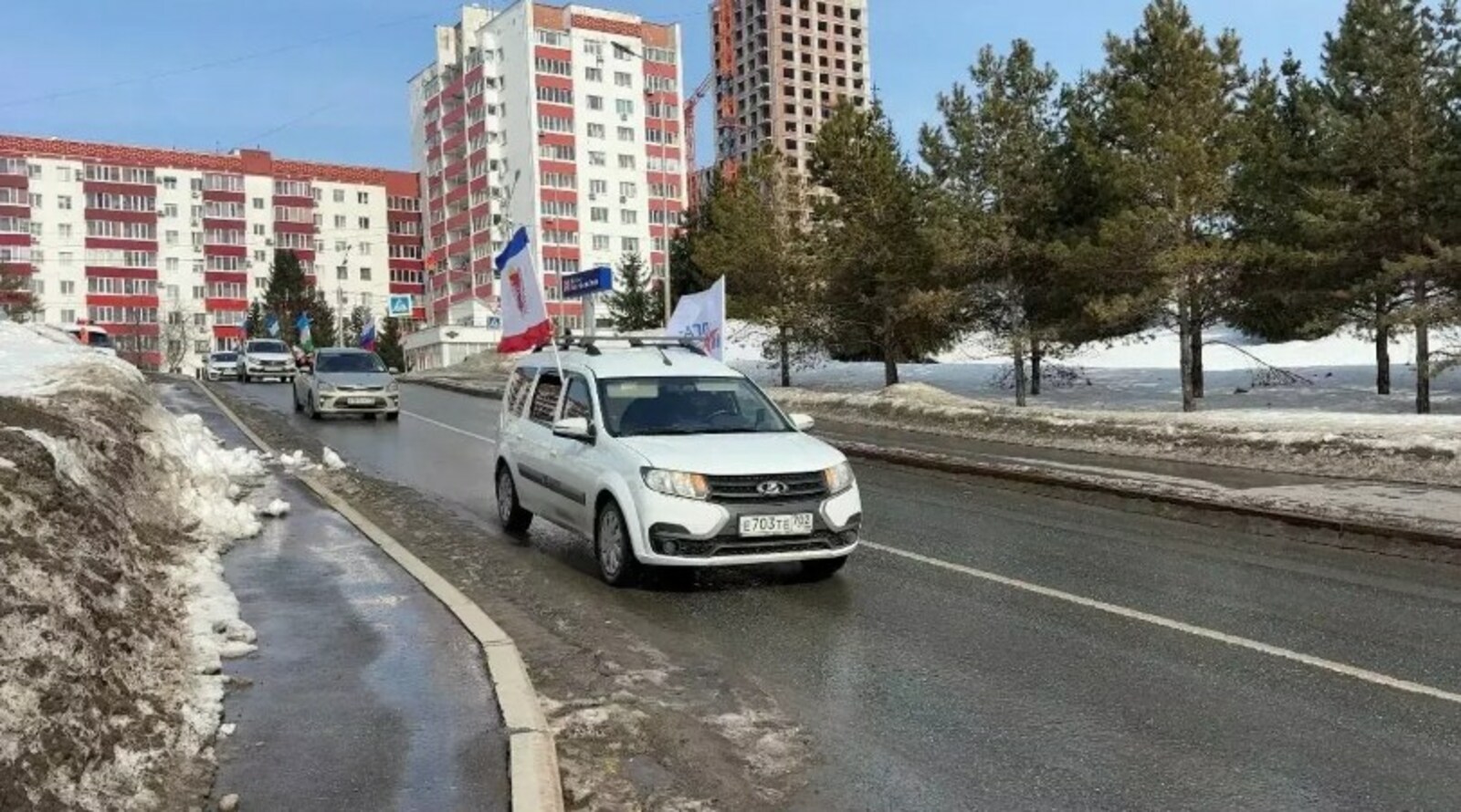 Уфа отметила 12-летие воссоединения с Крымом масштабным автопробегом