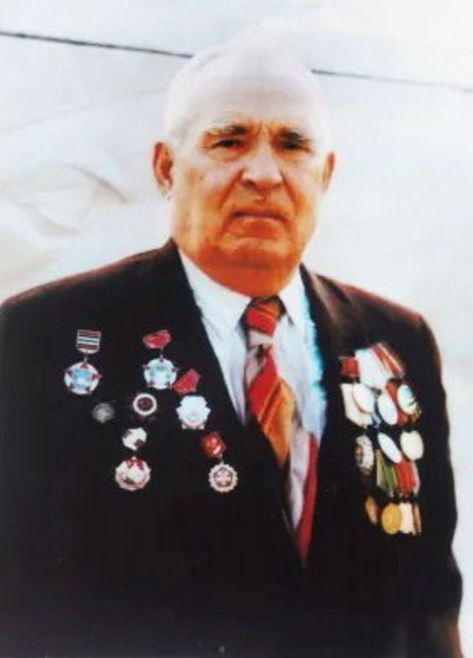 Çĕнтерÿçĕ салтак, ветеран!