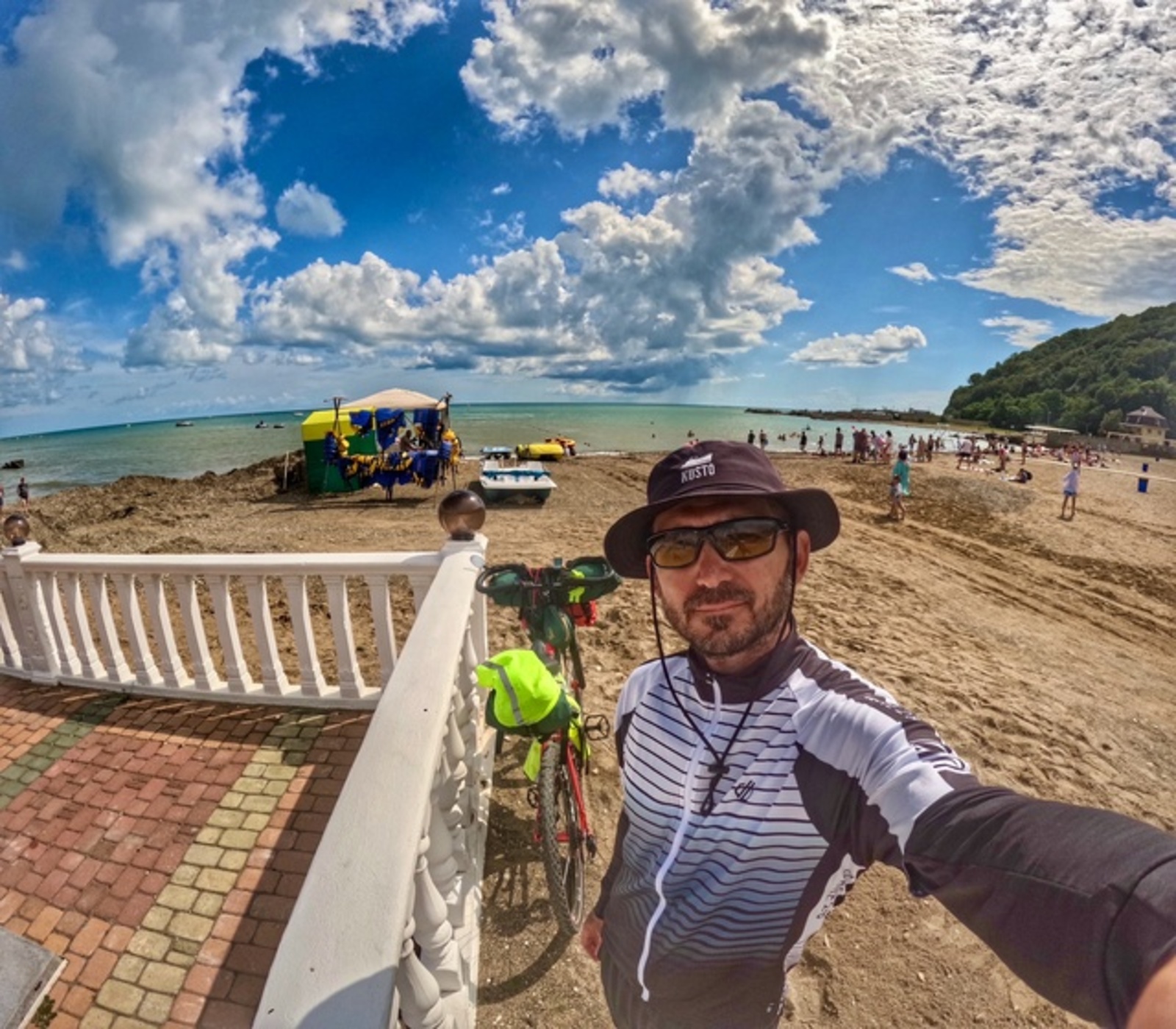 Чăваш Ен арҫынни кӑнтӑра велосипедпа кайнӑ