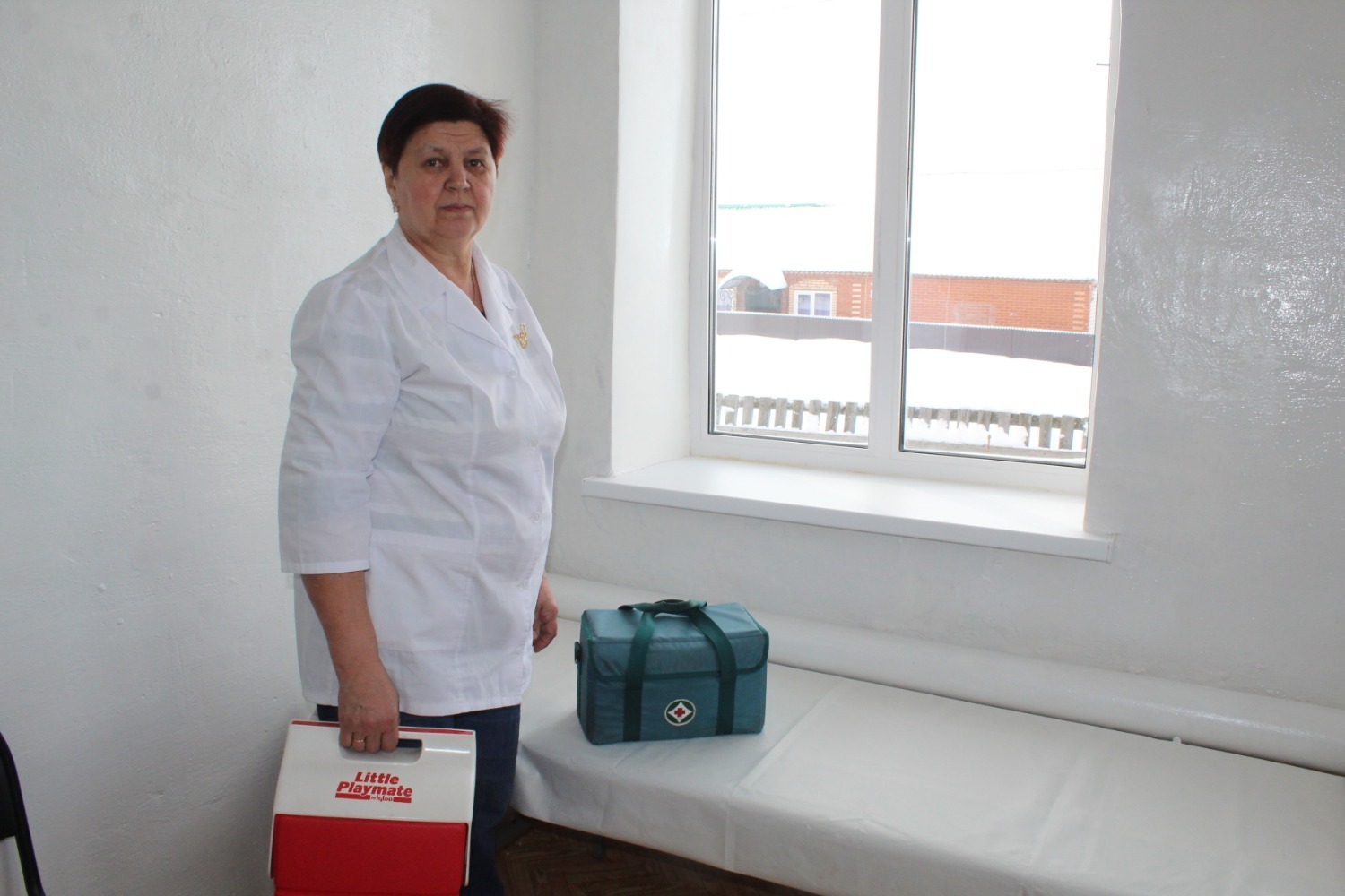 Волонтерсем Юламанти ФАПăн чÿречисене улăштараççĕ