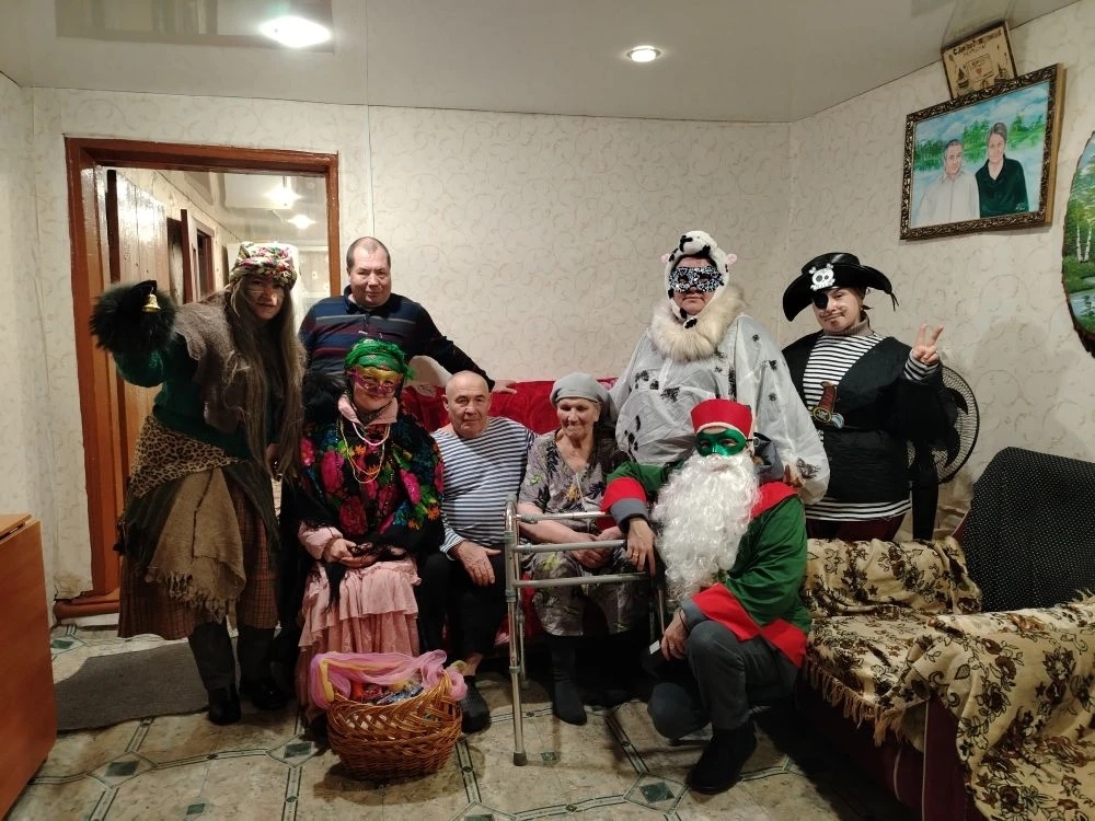 Слакпуçсем ял тăрăх çветке çÿренĕ