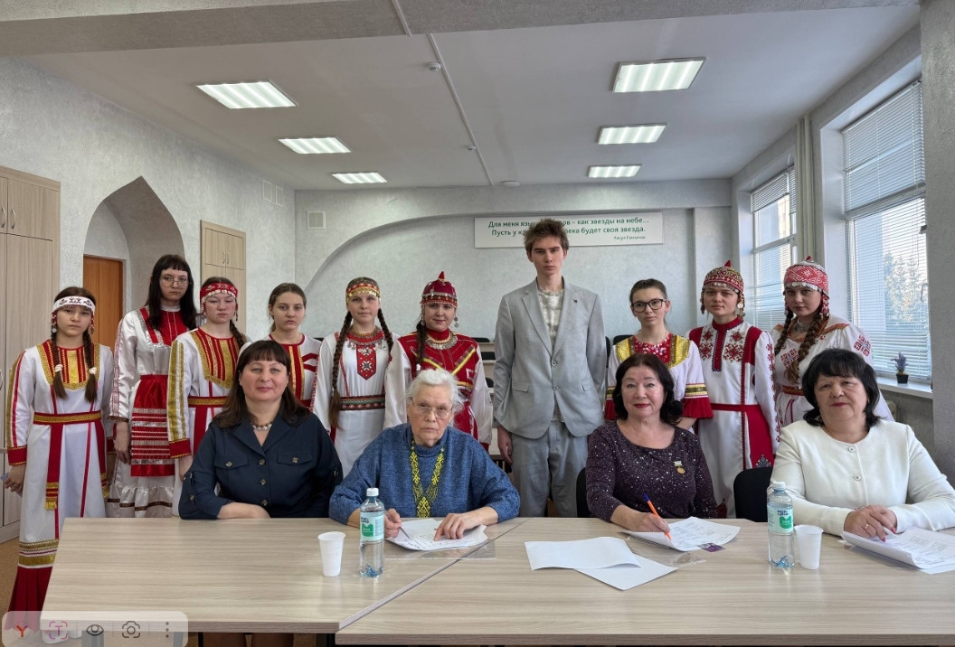 «Янăравлă чĕрĕ сăмах» пултаруллисене палăртрĕ