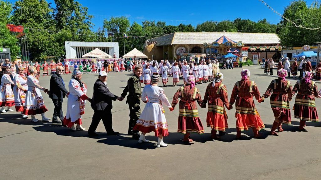 «Салам» – туслăхпа пултарулăх уявĕ