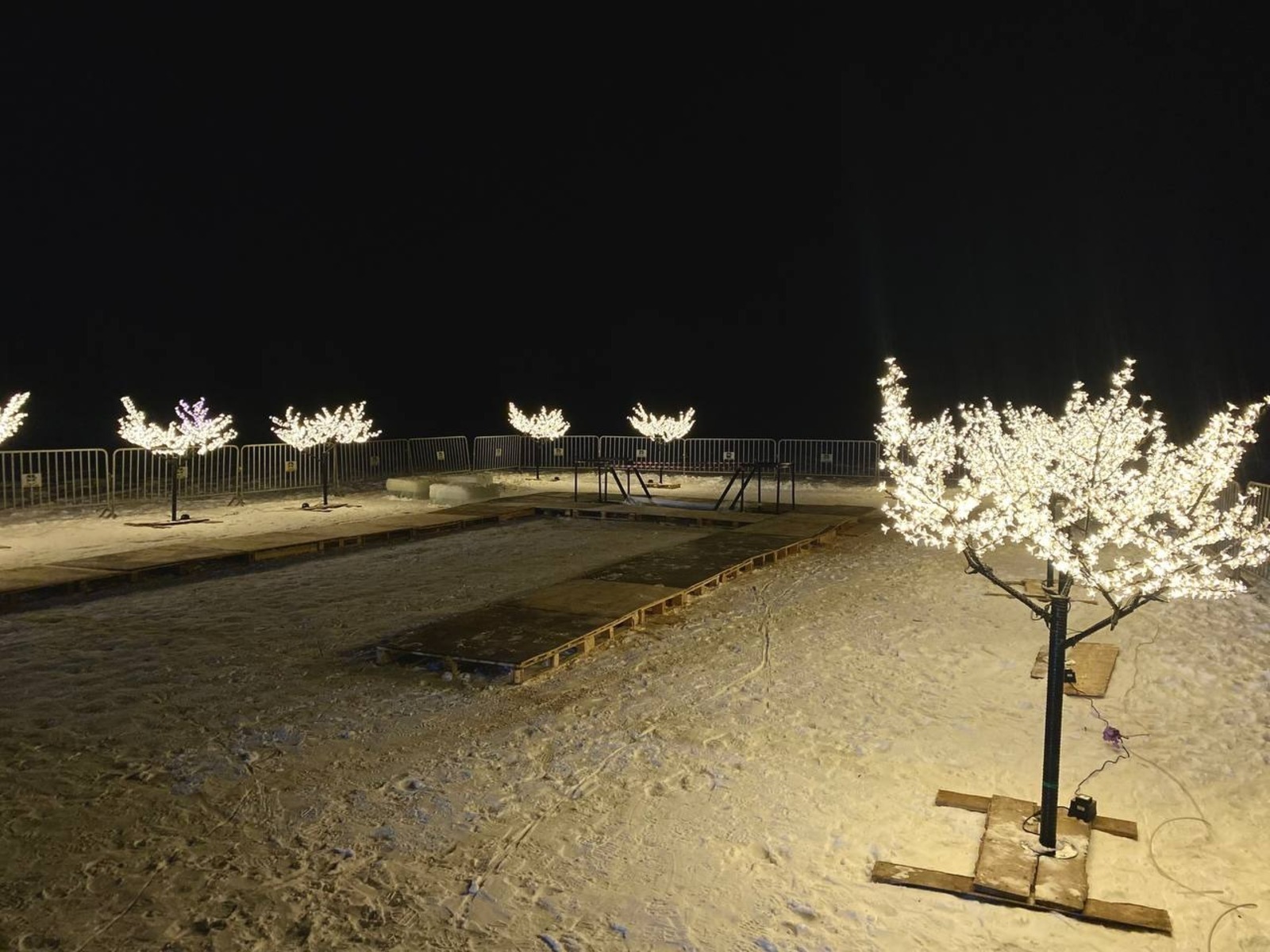 Ĕпхÿре Кăшарнире шыва кĕмелли вырăнсене кĕл туса тасатĕç