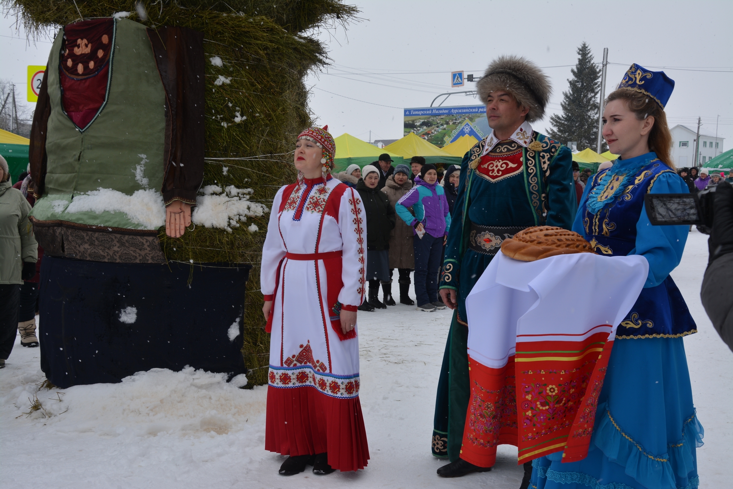Тутар Нукасак ялĕнче чăннипех те илемлĕ те пуян уяв иртнĕ