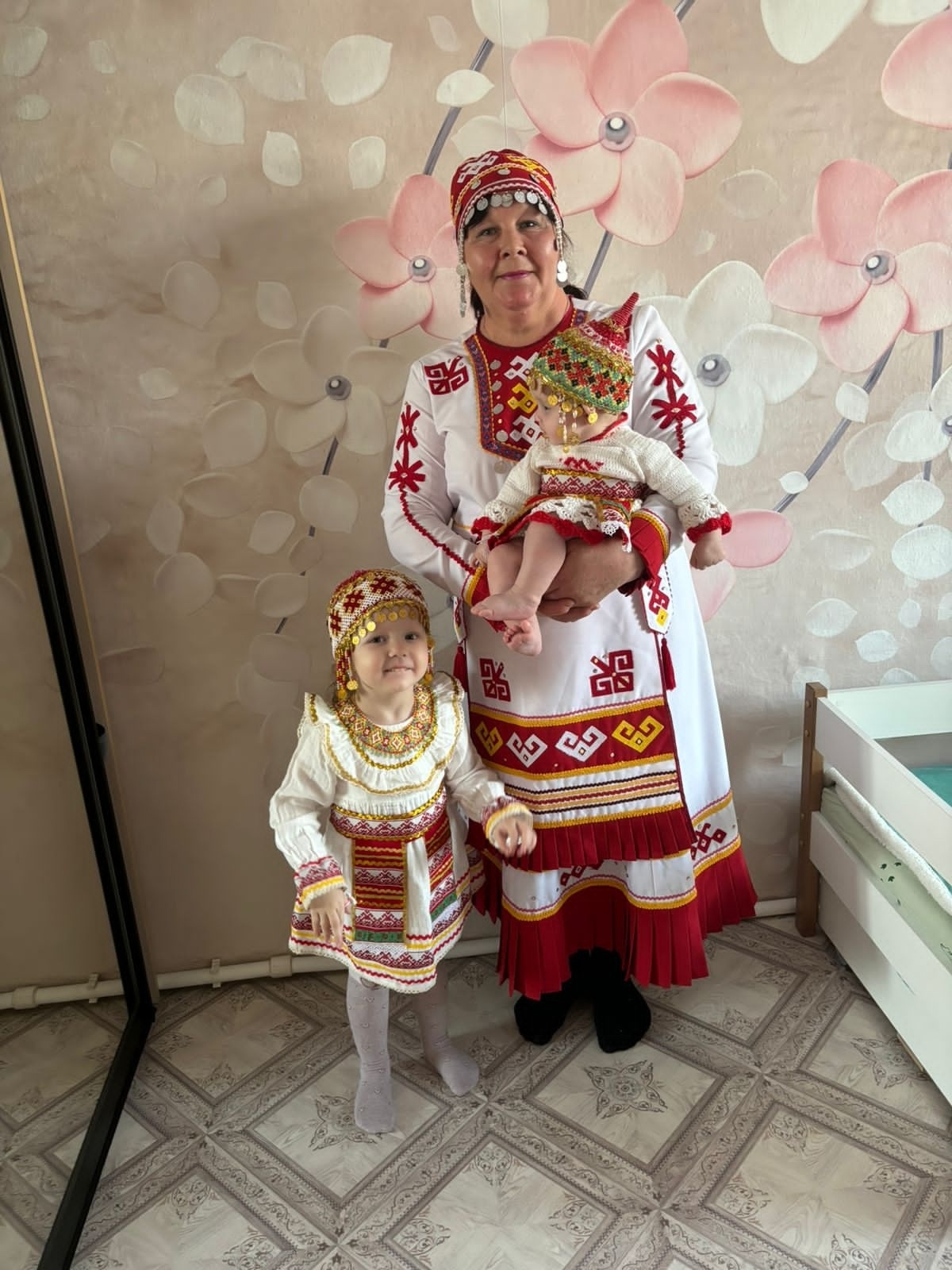 Ольга Федорован аллисене кирек мĕнле ал ĕçĕ те парăнать