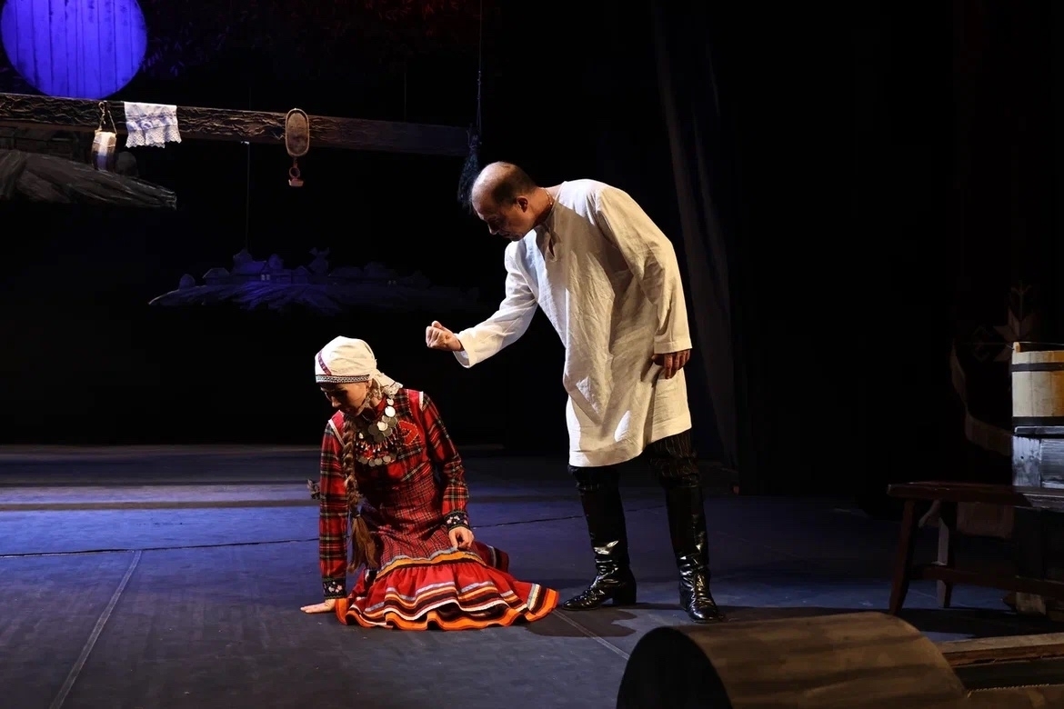 «Нарспи» çĕнĕрен сцена çине тухнă