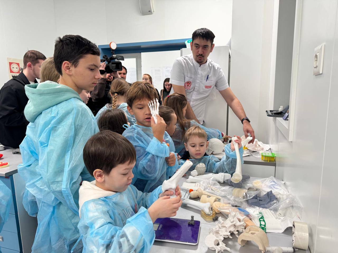 Школьникам показали прорывные разработки Межвузовского кампуса Уфы