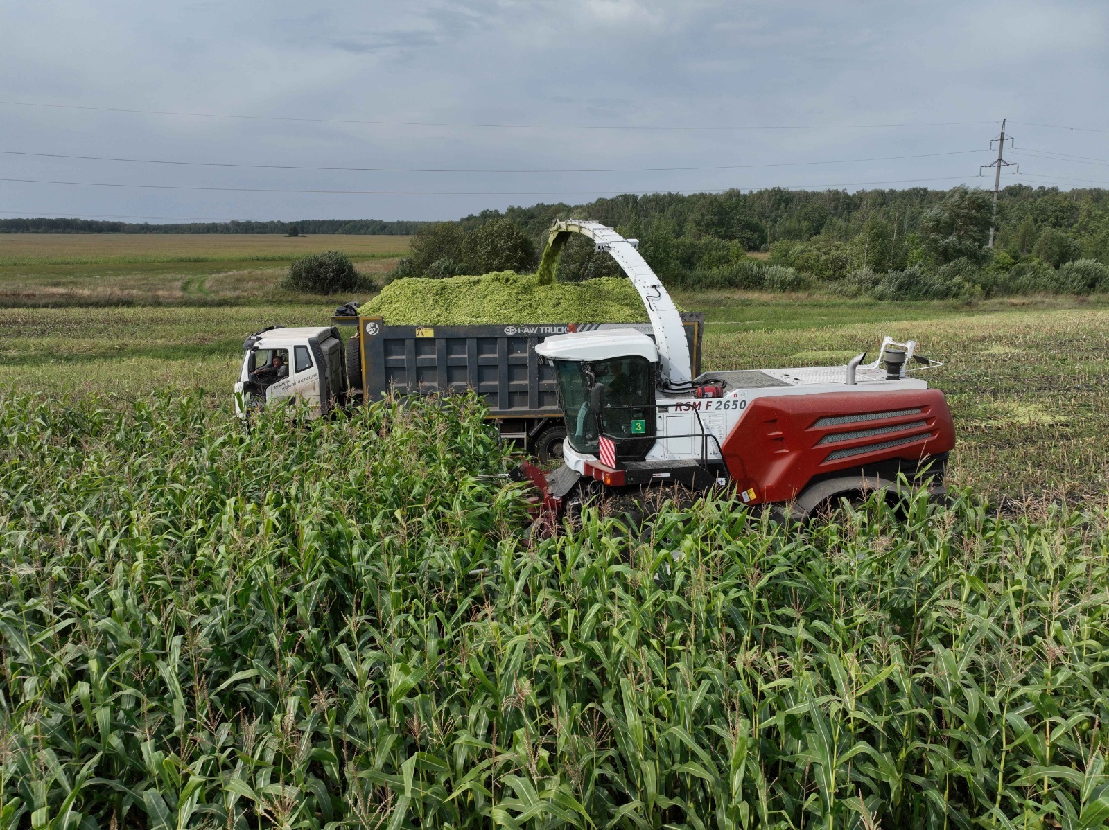 Аграрисем хушма 1 335 ял хуçалăх техники туяннă